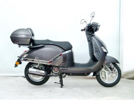 lambretta pato G.jpg